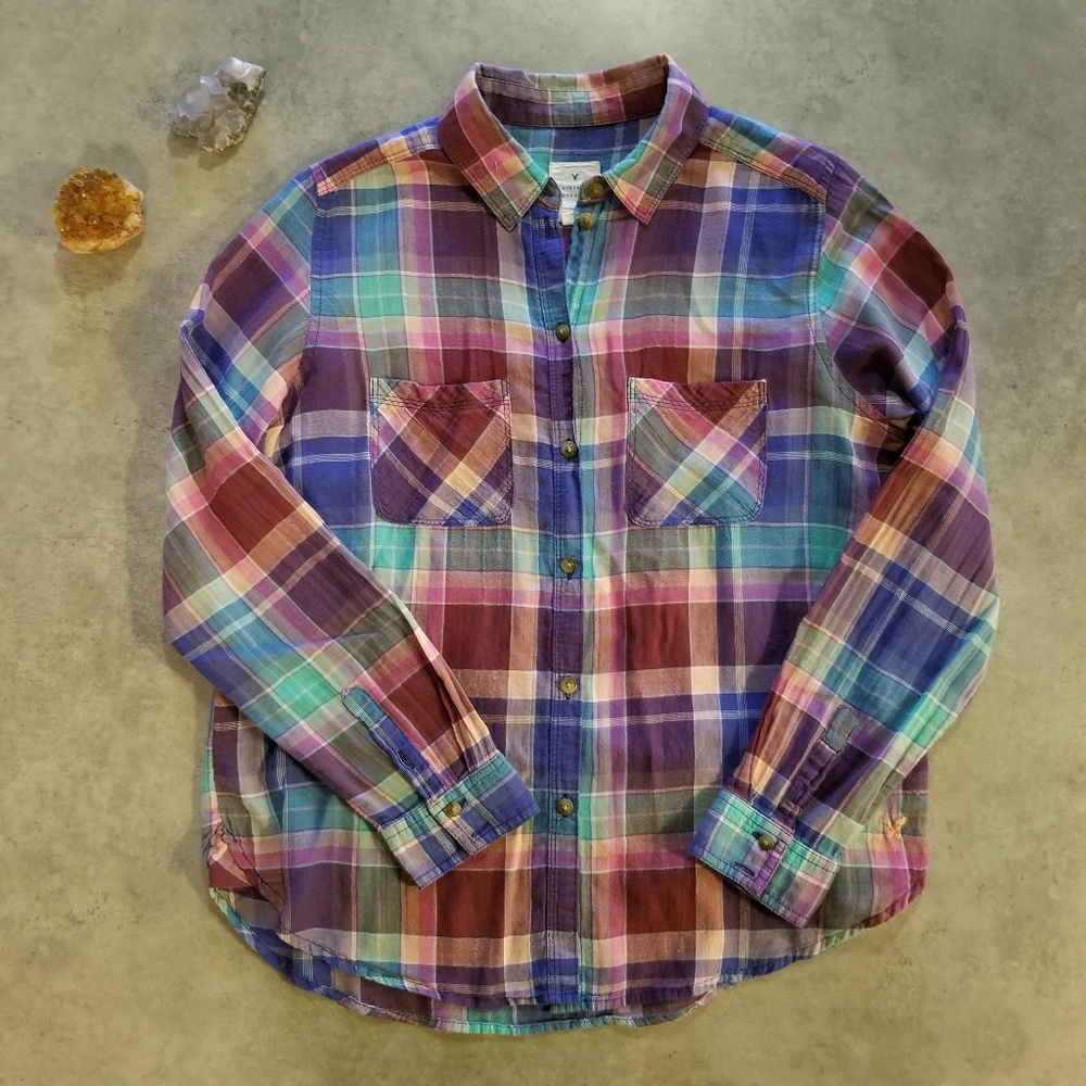 AE Vintage Boyfriend Button Down, Size M, GUC